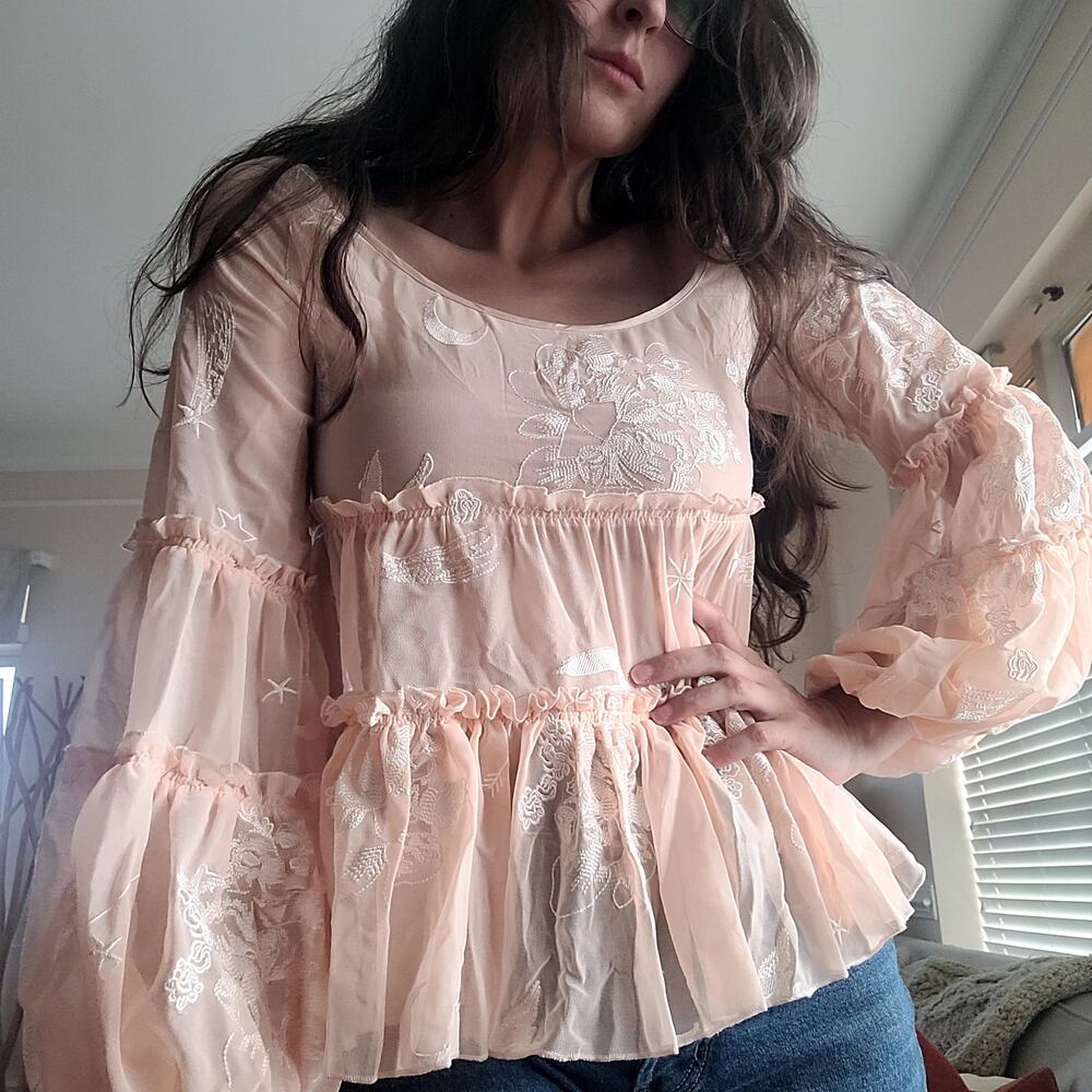 Allison New York Embroidered Celestial Top Sz XS